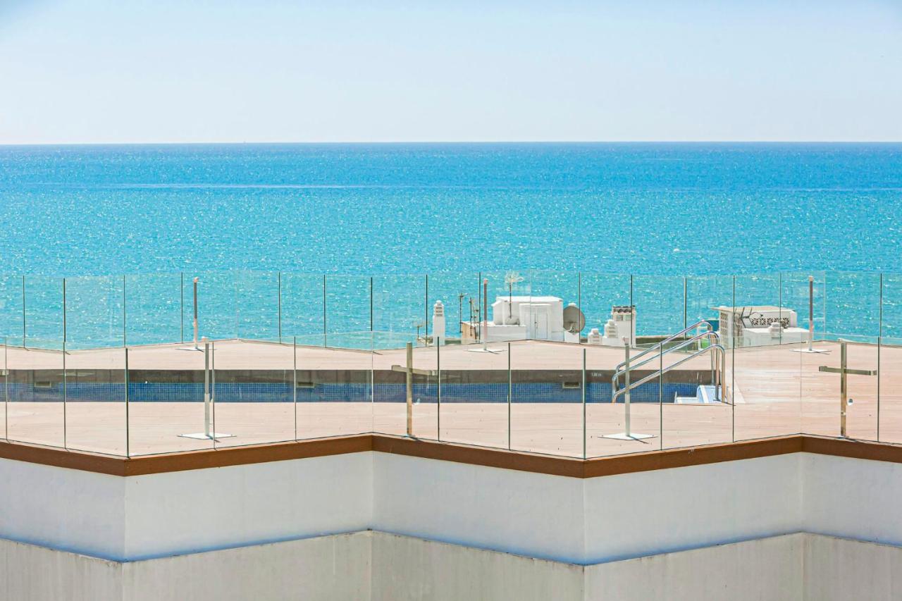 MalagadeVacaciones - La Carihuela Palace Torremolinos Exterior foto